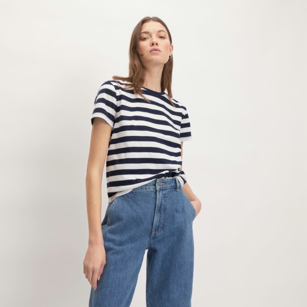 The Organic Cotton Box-Cut Tee Size Small
